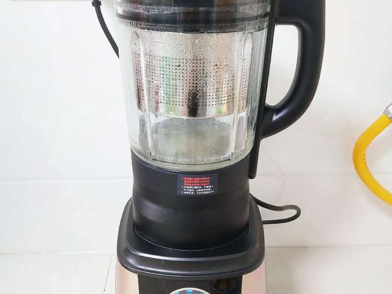 豆嘴的做法：揭秘宠物护理人员的日常点滴